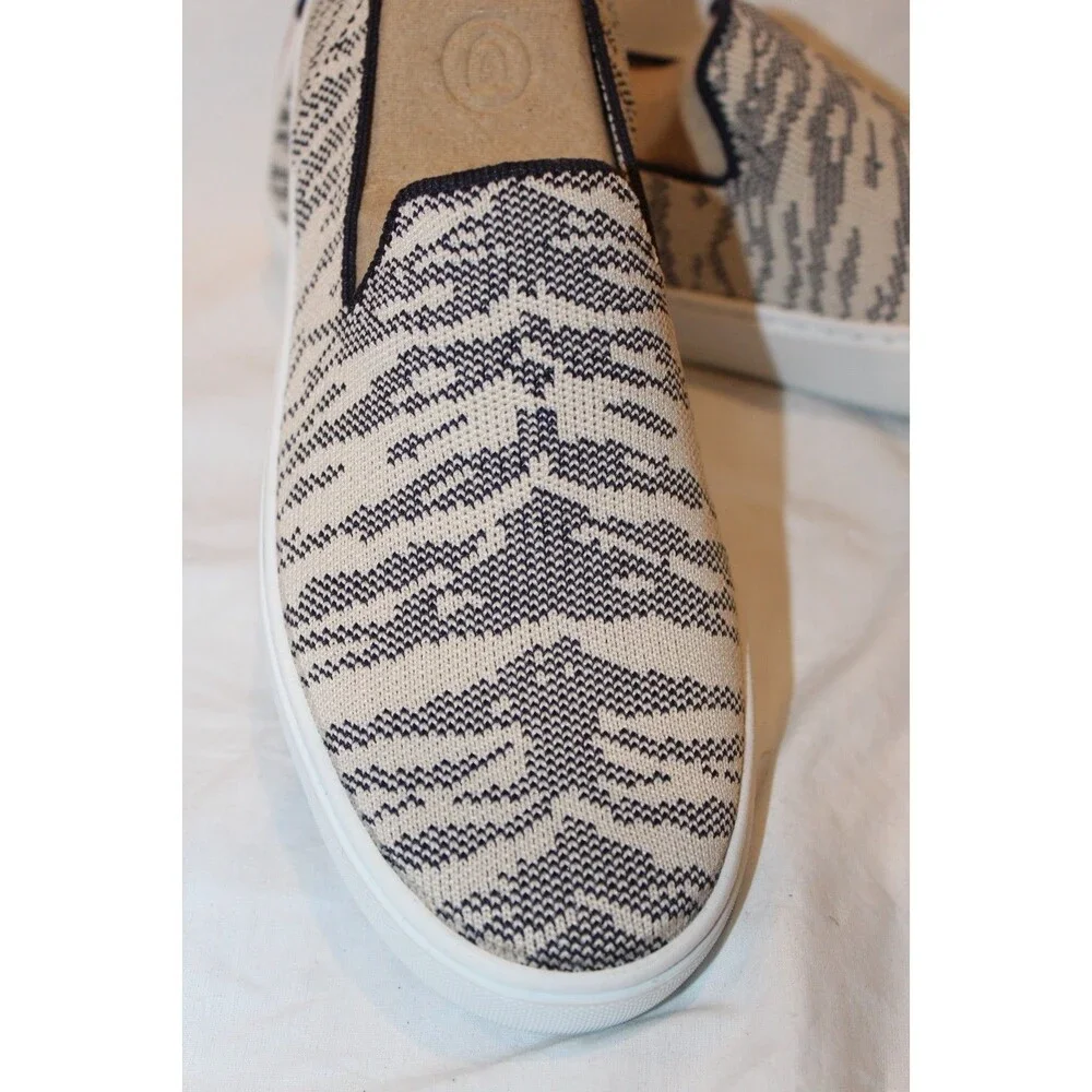 Rothy’s Women' Size 12 The Sneaker Maritime Tiger Knit Slip On Tan Retired
